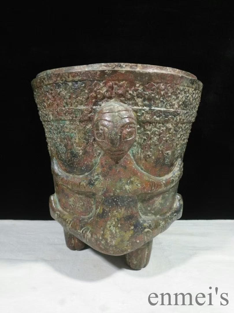 中国古美術 西漢 青銅器 鷹蓋人抱器 貯貝器 貝貨容器 儀礼器 貯蓄器 風水開運