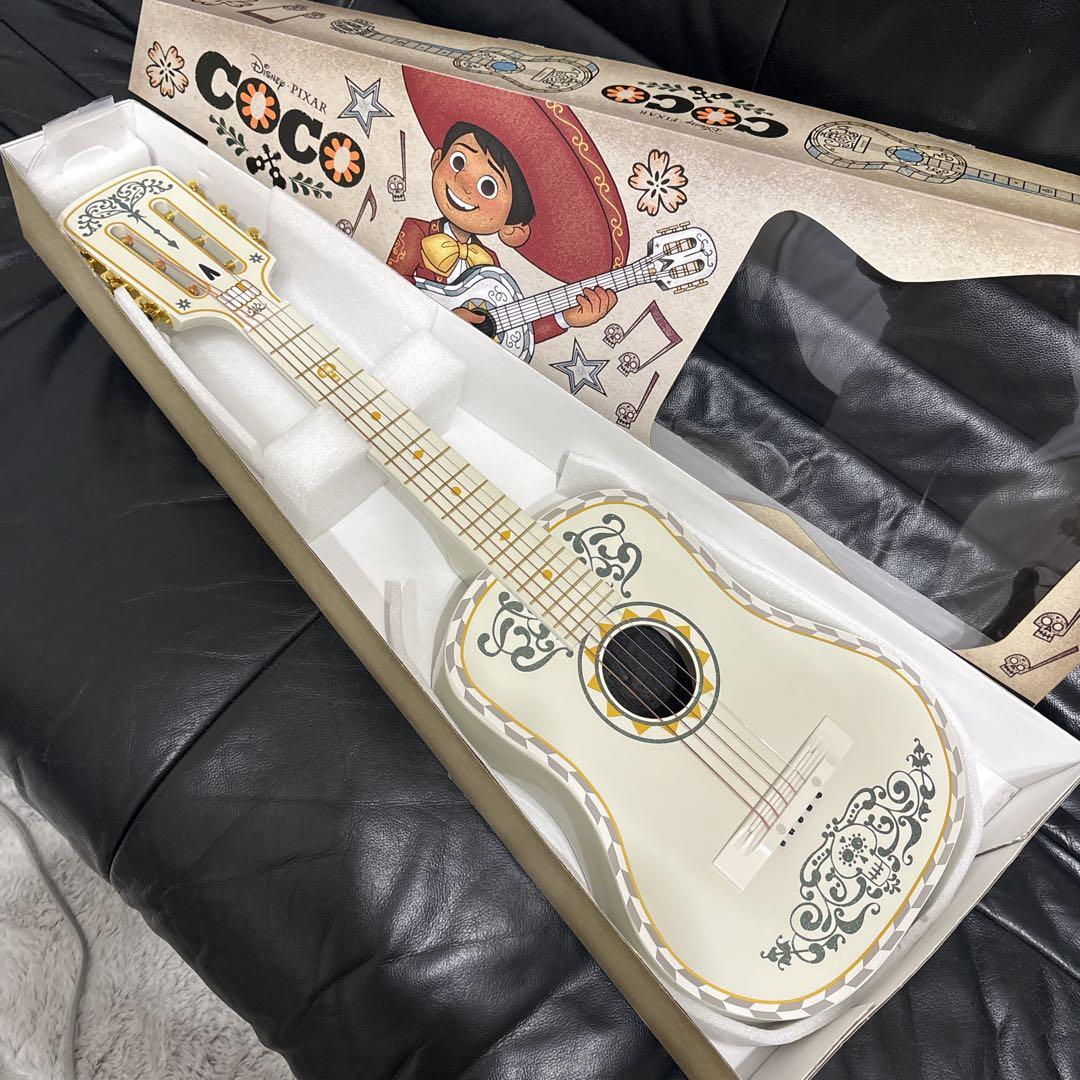 ディズニー リメンバーミー ミゲル アコースティックギター