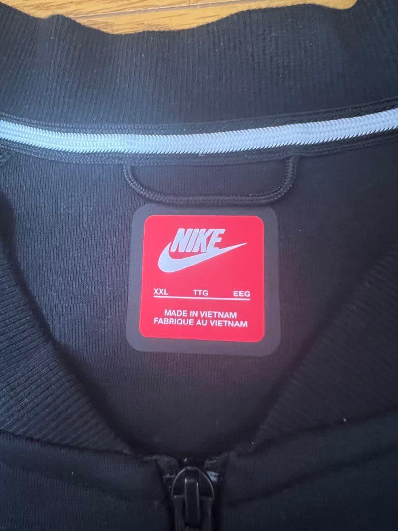ナイキ　テックフリース XXL リバプール　リヴァプール　ブラック