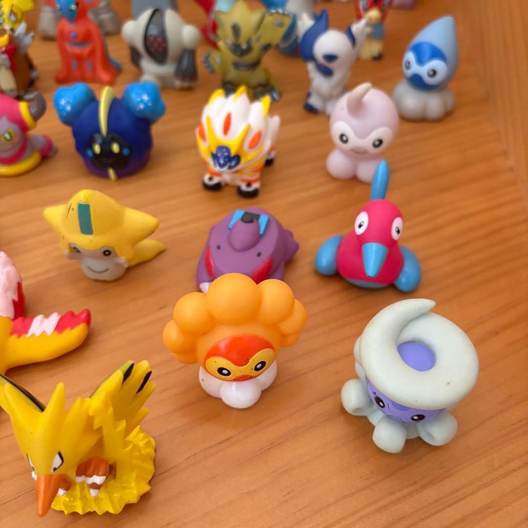 ポケモン指人形 45+11体セット　伝説 幻 初代御三家