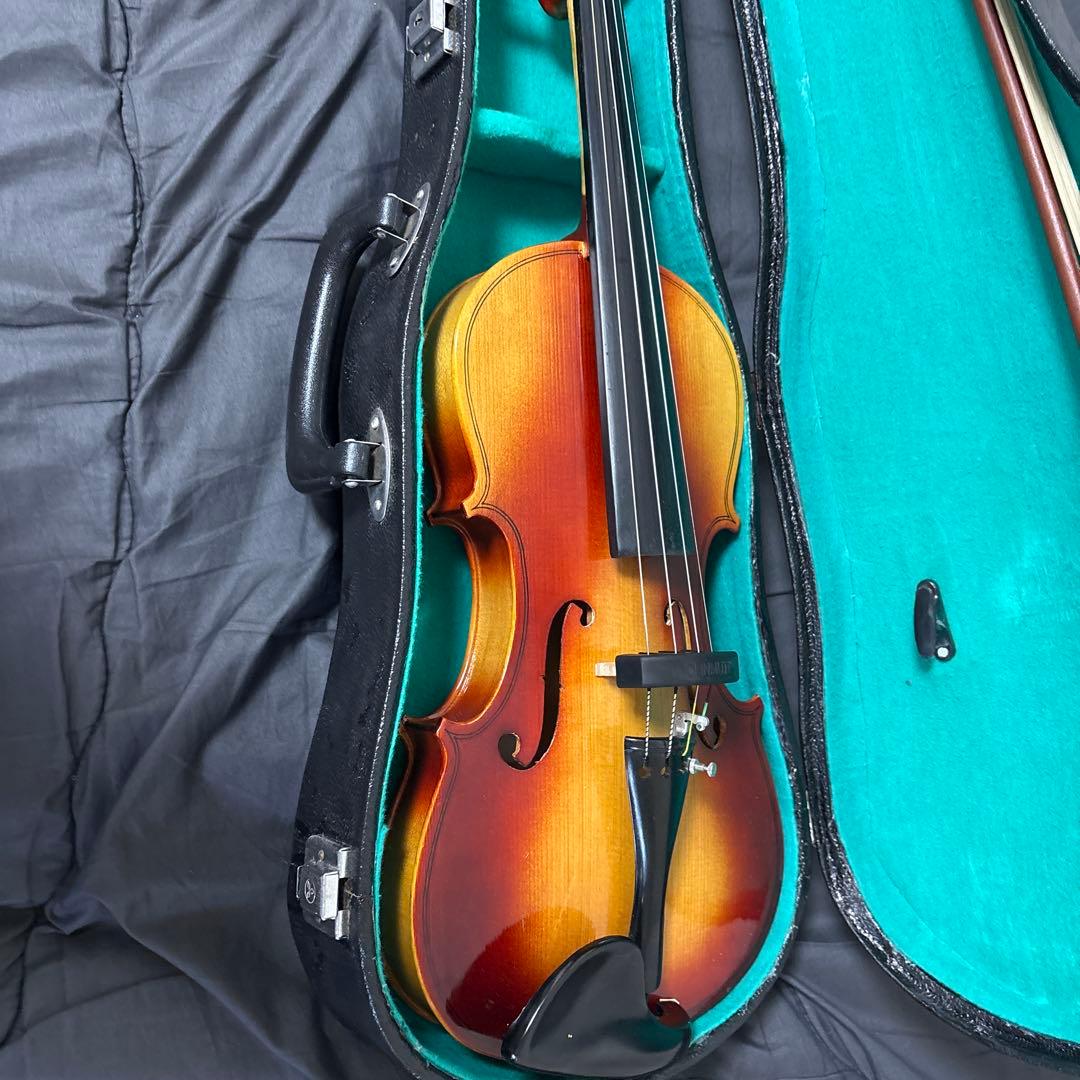 ストラディバリウス型 4/4 バイオリン 本体 松脂、ピッチパイプ、サイレンサー