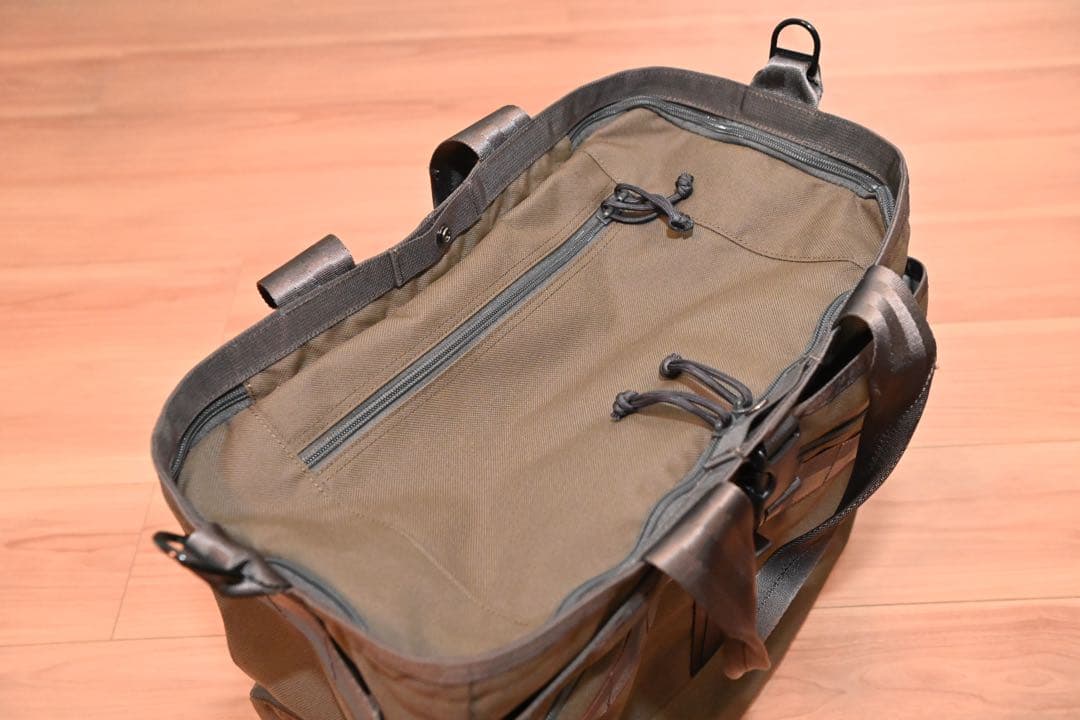 【美品】ブリーフィング　ボストンバッグ　ゴルフ　カーキ　BRG231T33