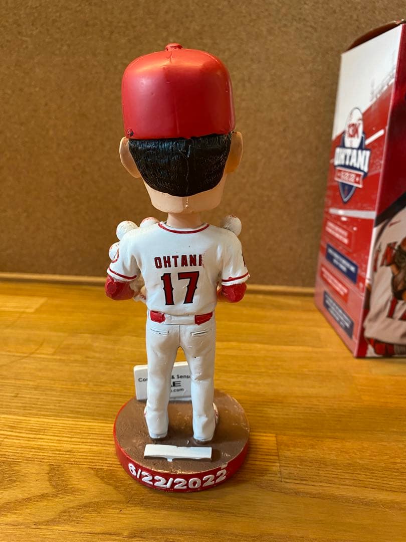 大谷翔平　ギブアウェイ　フィギュア　非売品