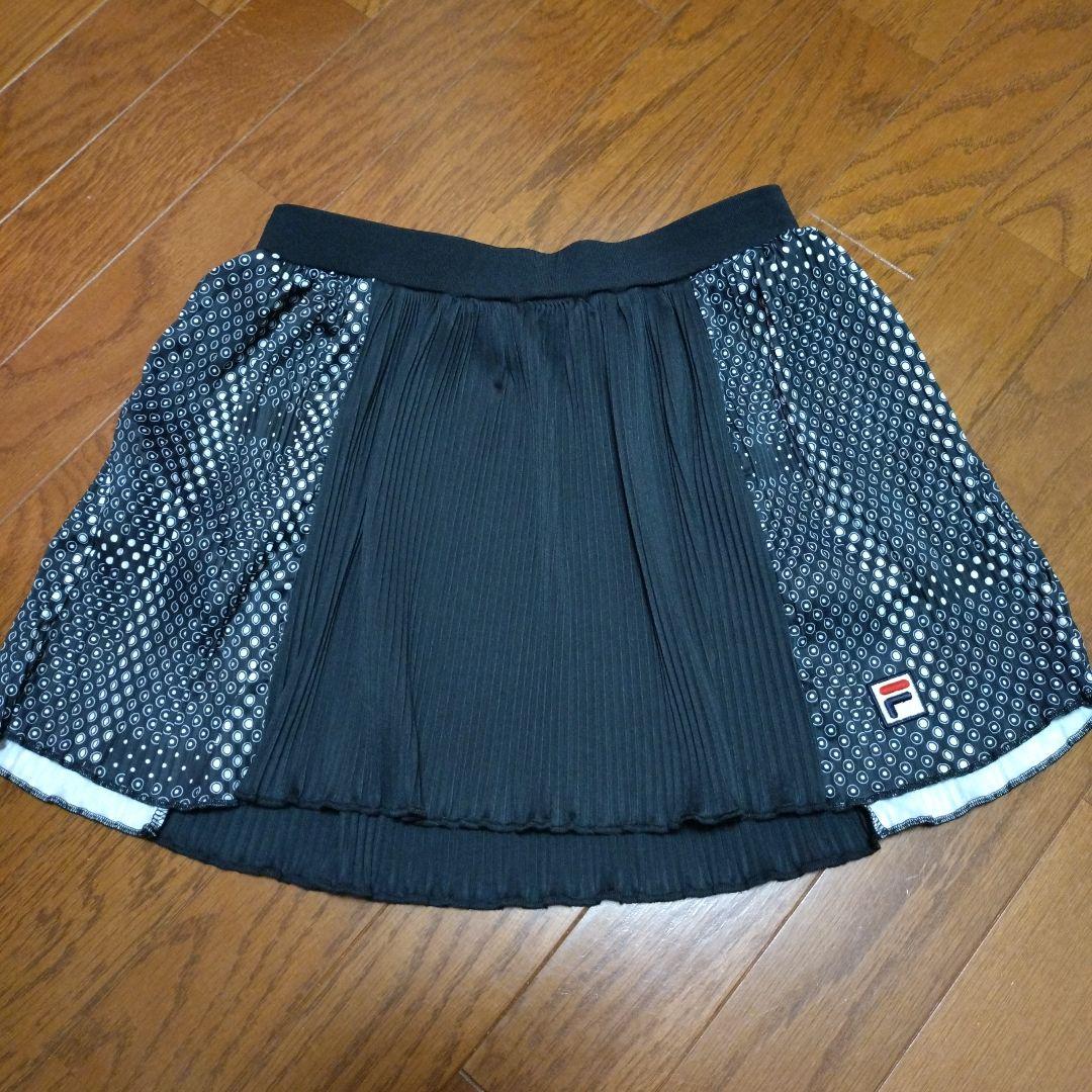 フィラ　黒✕白水玉シャツМ＆スコートS