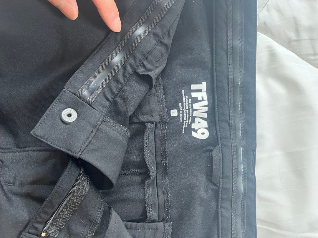 TFW49 ハイパーストレッチスリムパンツ / T072210002