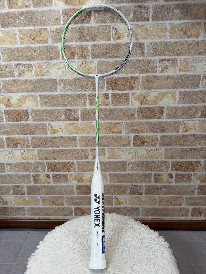 YONEX アストロクス100ZZ VA AX100ZVA 4U5
