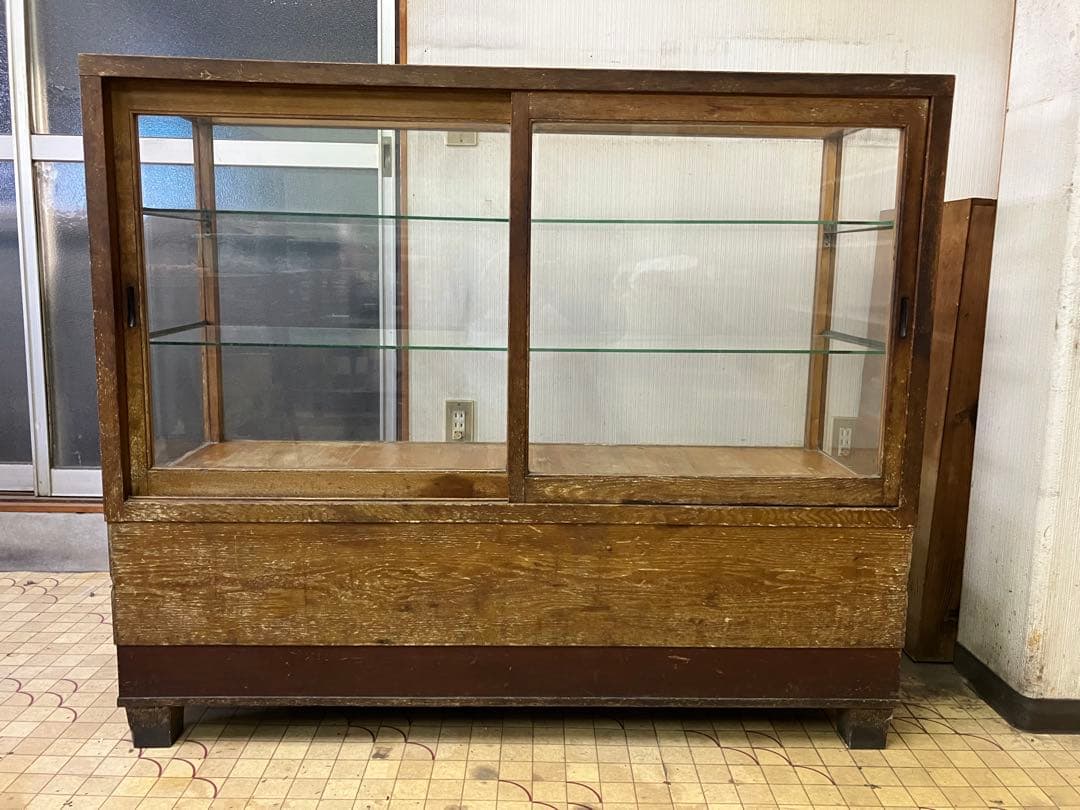 レトロ商品　木製ガラスケース　商品ケース2段棚付き