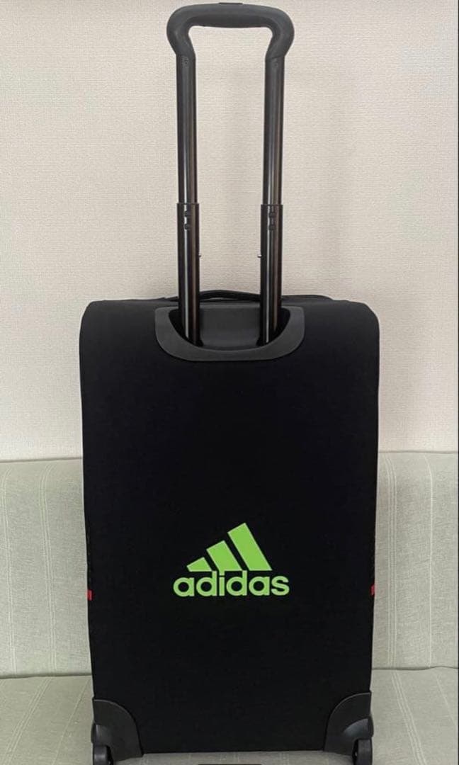 アディダス　F50 Tunit キャリーバッグ　ショルダーバッグ　非売品　未使用