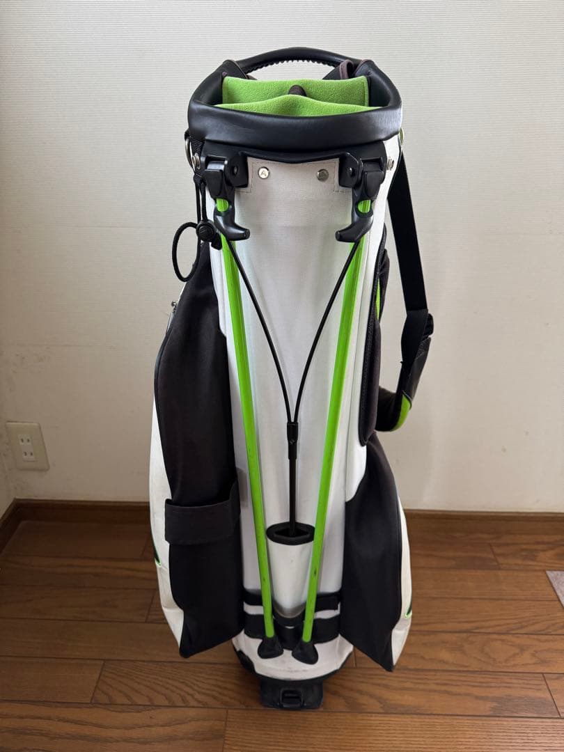 キャロウェイ キャディバッグ スタンド式 9.5型 4分割