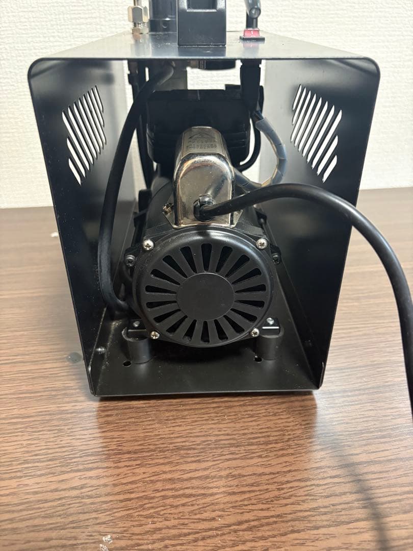 Iwata ミニコンプレッサー　IS-875