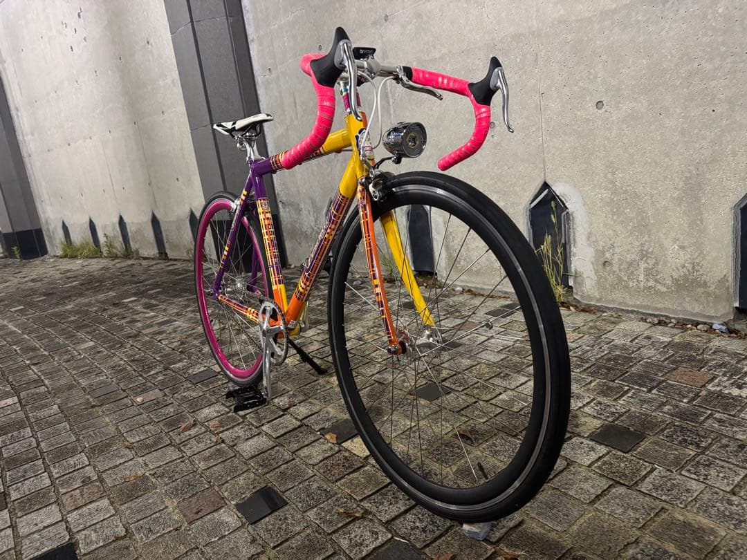 ピナレロ　シングルスピード　ピスト　自転車　ロードバイク