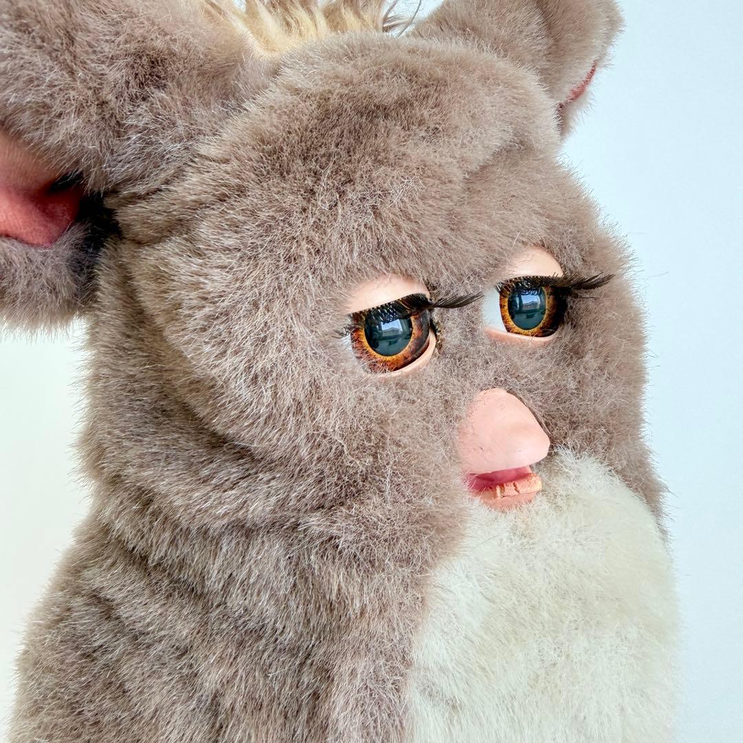 ファービー2 furby 英語版　不稼働　コーヒークリーム　ブラウン　レア