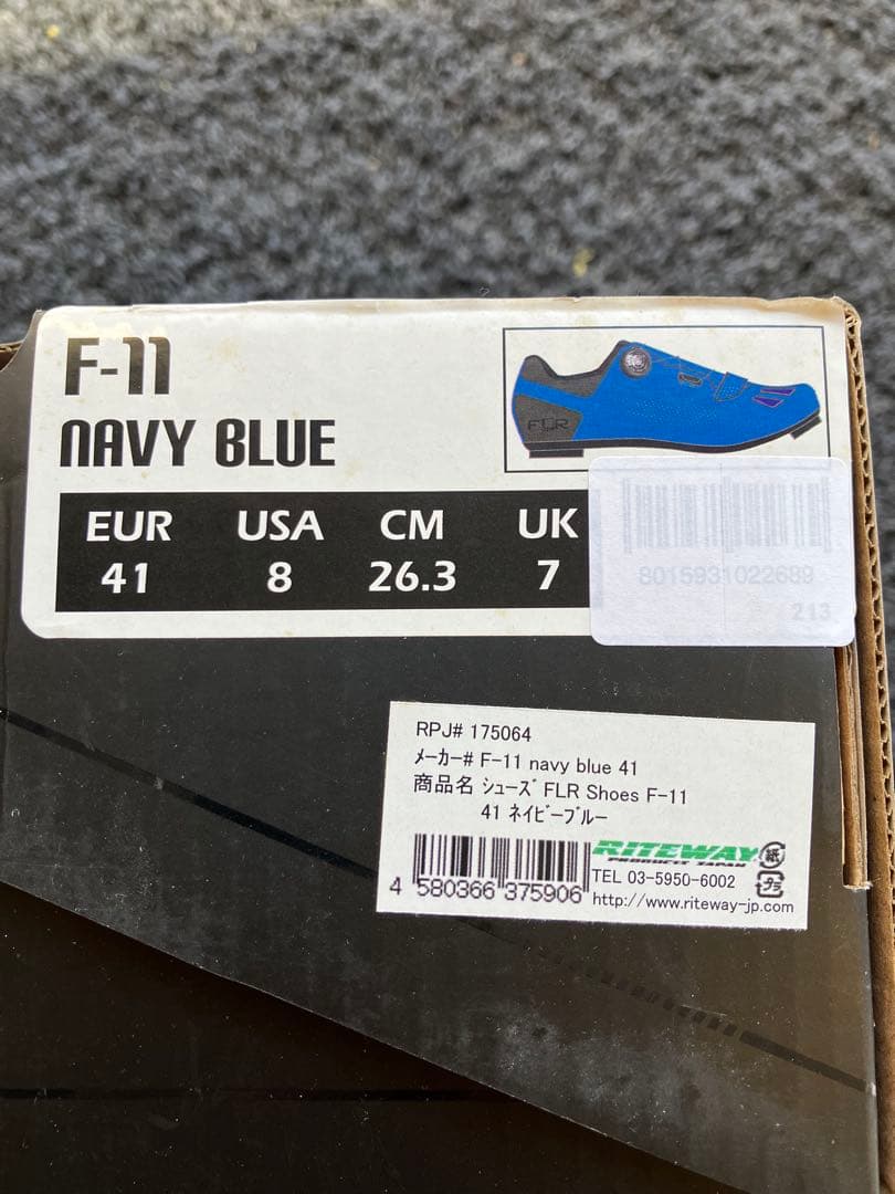 ＦＬＲ　Ｆ１１　ロードバイク系３穴シューズ