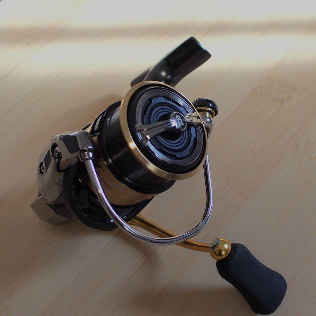 【 20 LUVIAS FC LT 2000S-XH 】ダイワ ルビアス