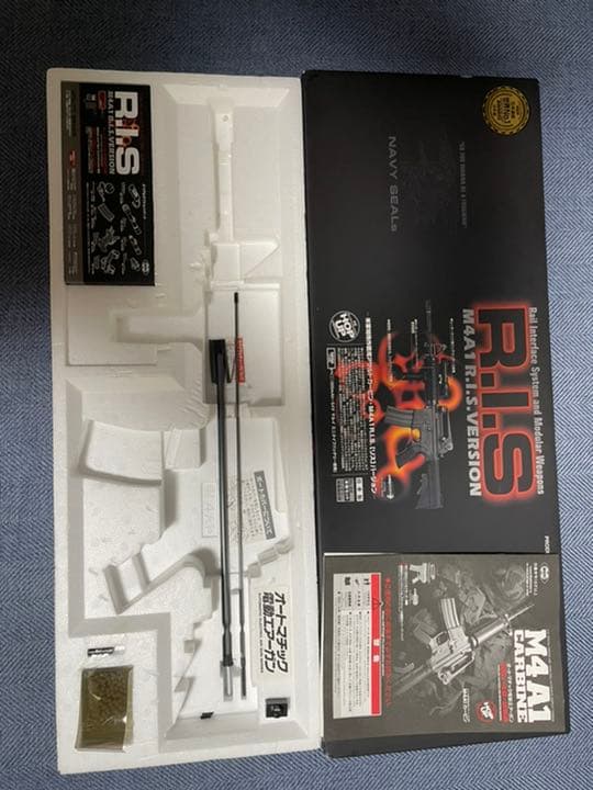 東京マルイ　M4A1 電動エアガン