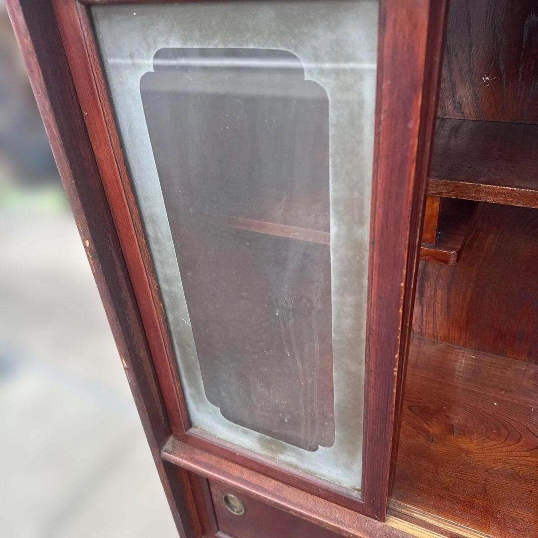 m*k様 昭和レトロ　茶箪笥　木製キャビネット 赤褐色 ガラス扉付き