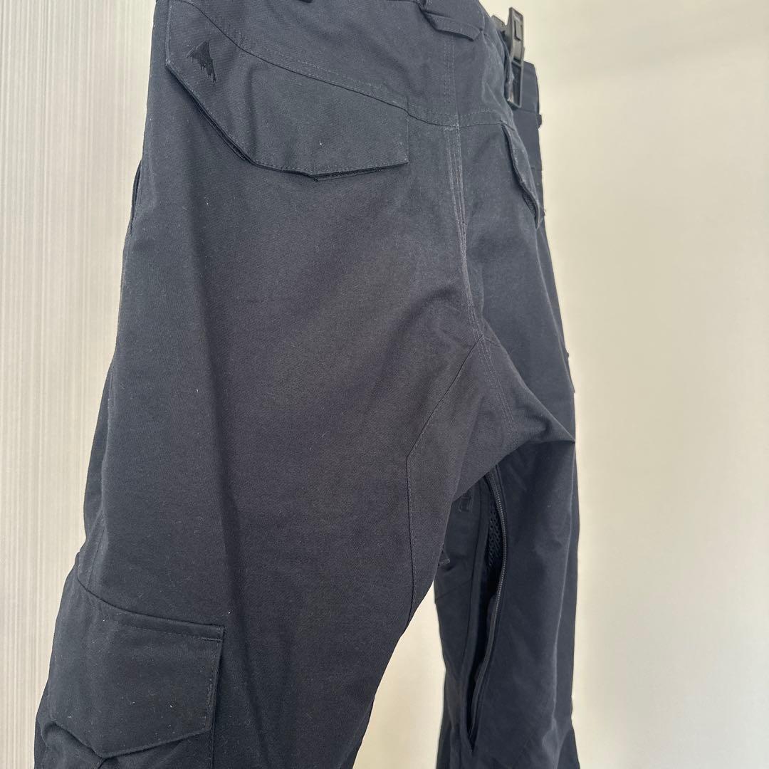 スノーボードウェア 上下Burton （上：レディース、下：ユニセックス）