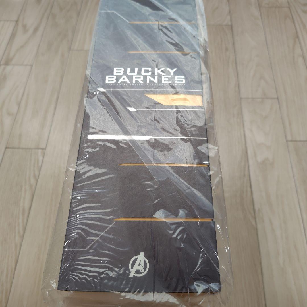 Hot Toys Bucky Barnes フィギュア