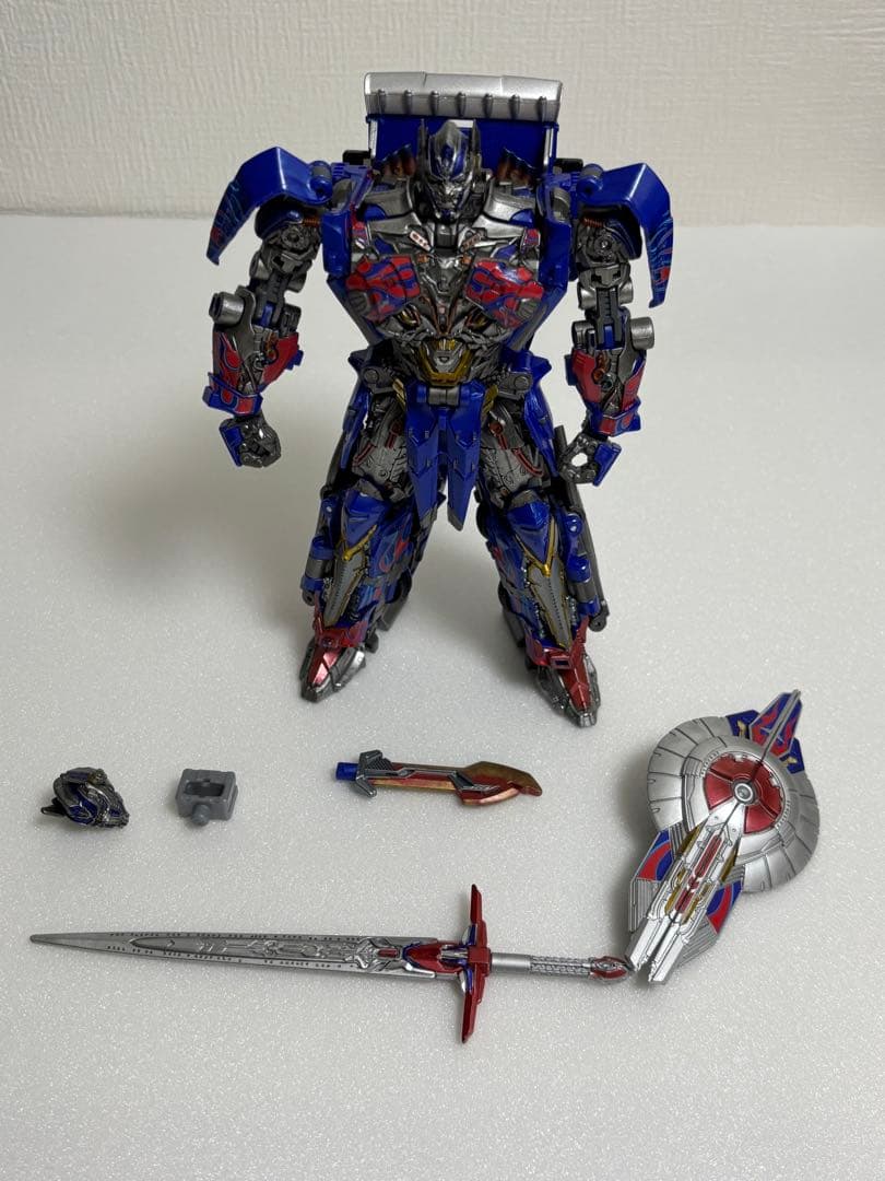 トランスフォーマー TS-03 オプティマスプライム 最後の騎士王　塗装完成品