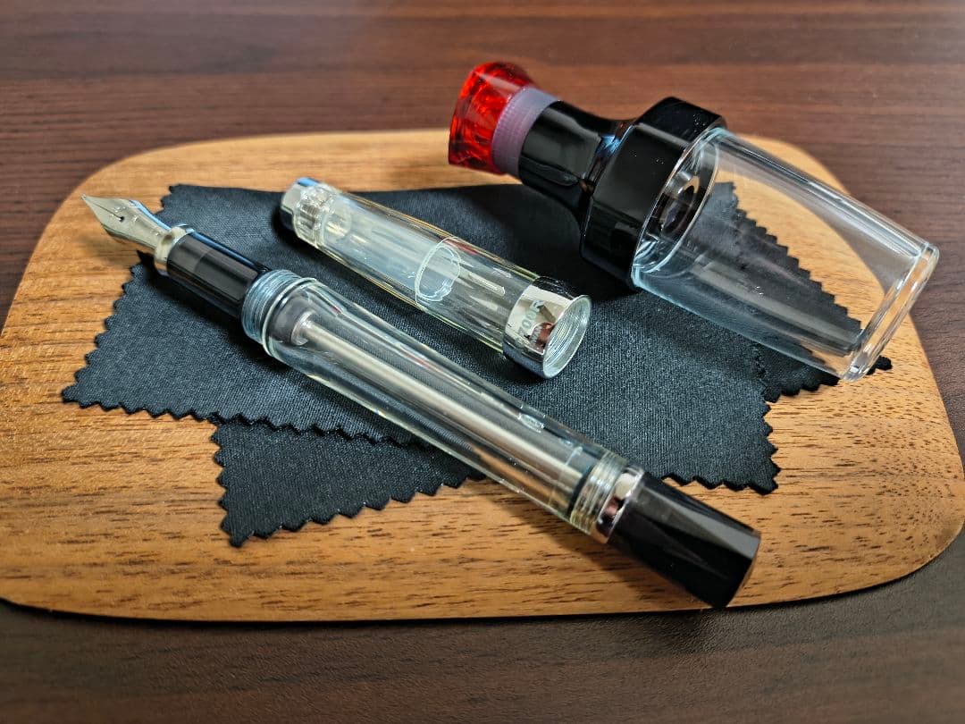 TWSBI Vac700R クリア 太字(B)・専用インクボトルセット