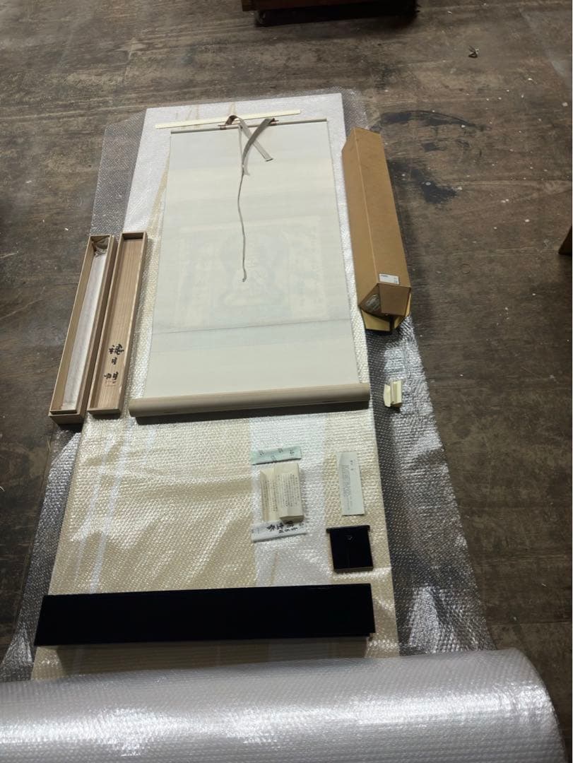 t*a様 穐月明/あきづきあきら「野の佛」掛け軸