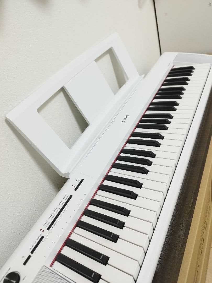 新品未使用 YAMAHA piaggero NP-12B 黒 電子ピアノ