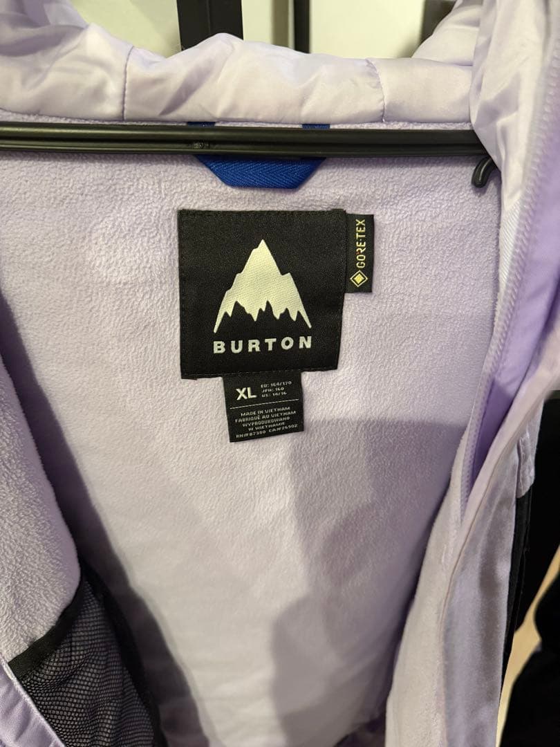 BURTONスノーボードウェアGORE-TEXジャケットXL(157-165cm