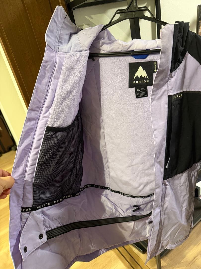 BURTONスノーボードウェアGORE-TEXジャケットXL(157-165cm