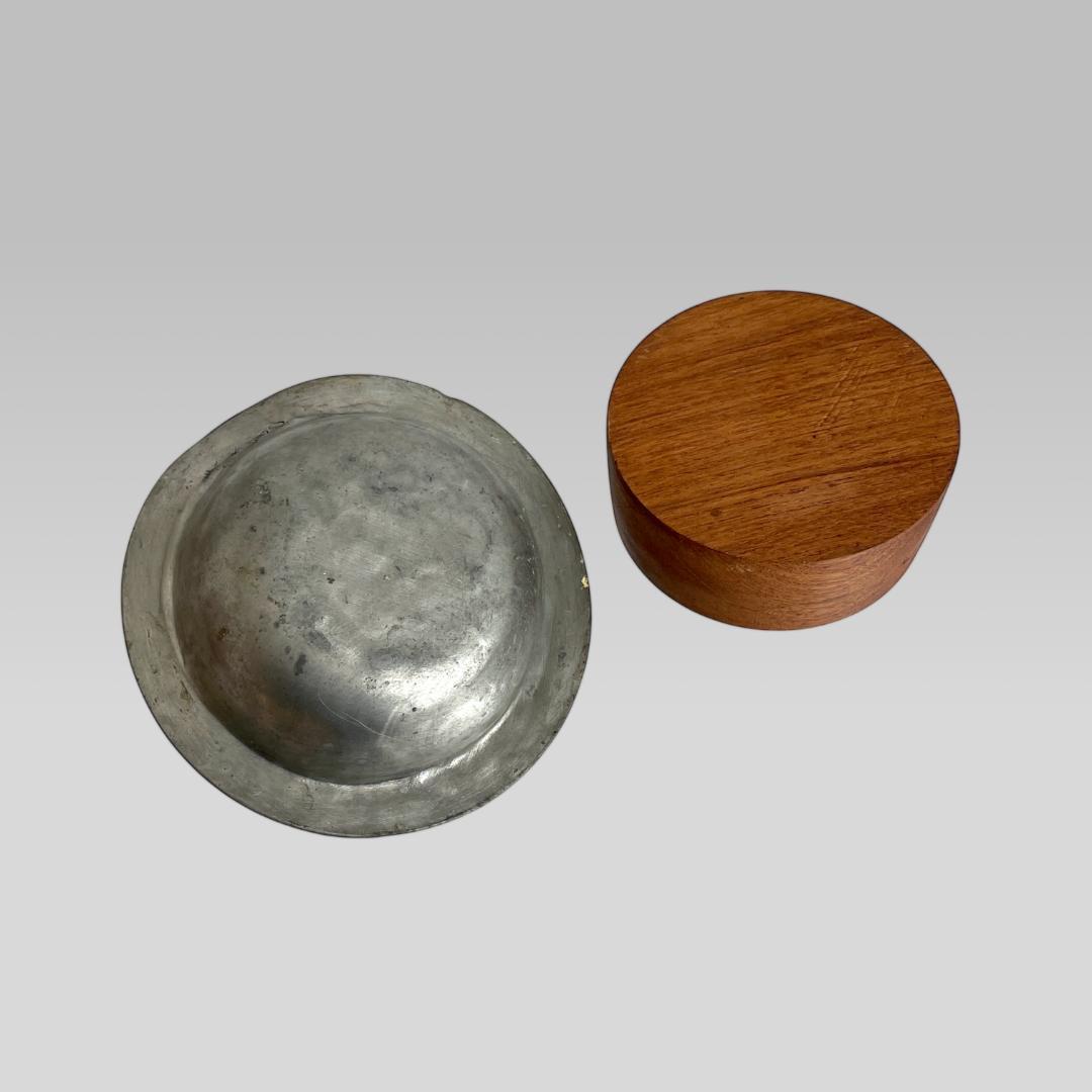 1910~20s【ユーロアンティーク】錫製 キャンドル チャンバースティック