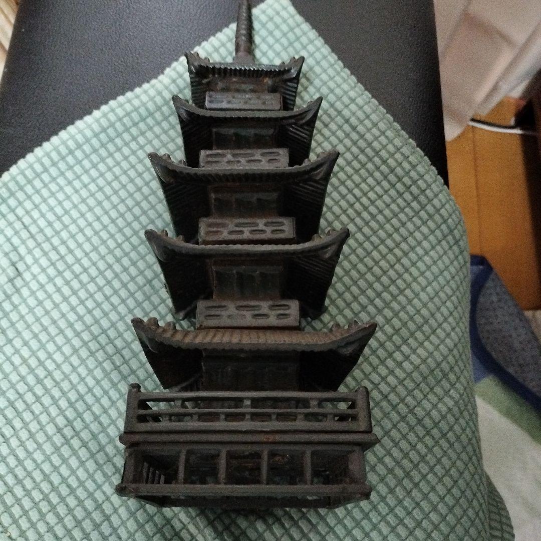 お宝?骨董 鋳鉄製 五重塔 約35cm作者不明