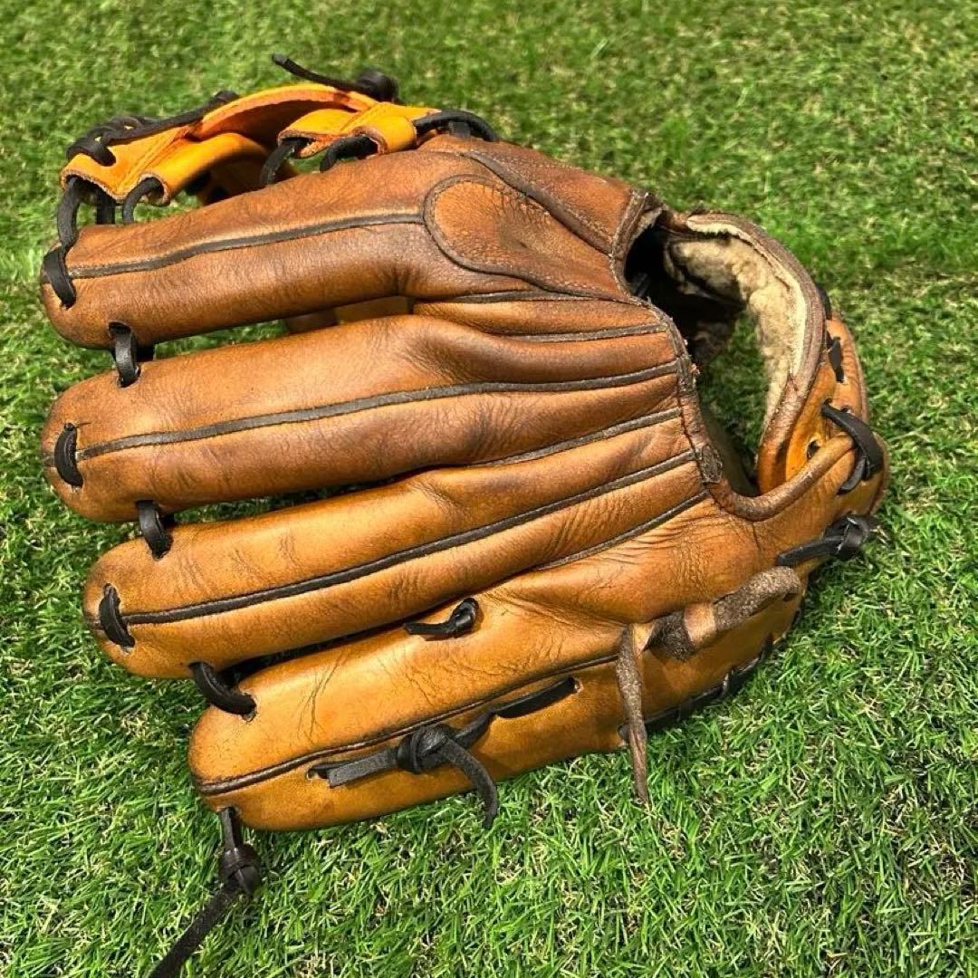 【最終値下】即戦力『ミズノプロ』硬式内野用グローブ オレンジ