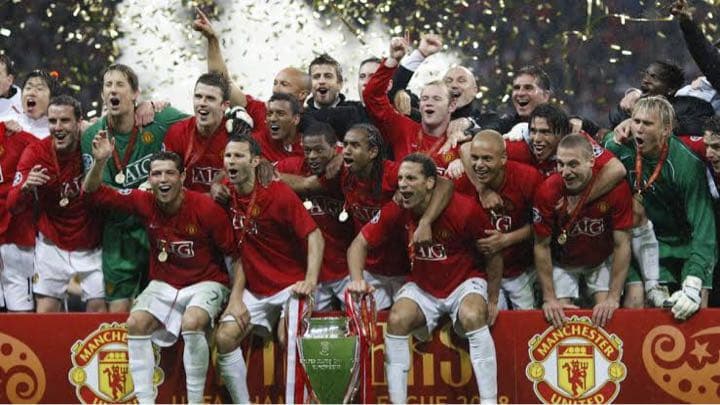 マンチェスターユナイテッド　直筆サイン　ユニフォーム　ロナウド　証明書付き