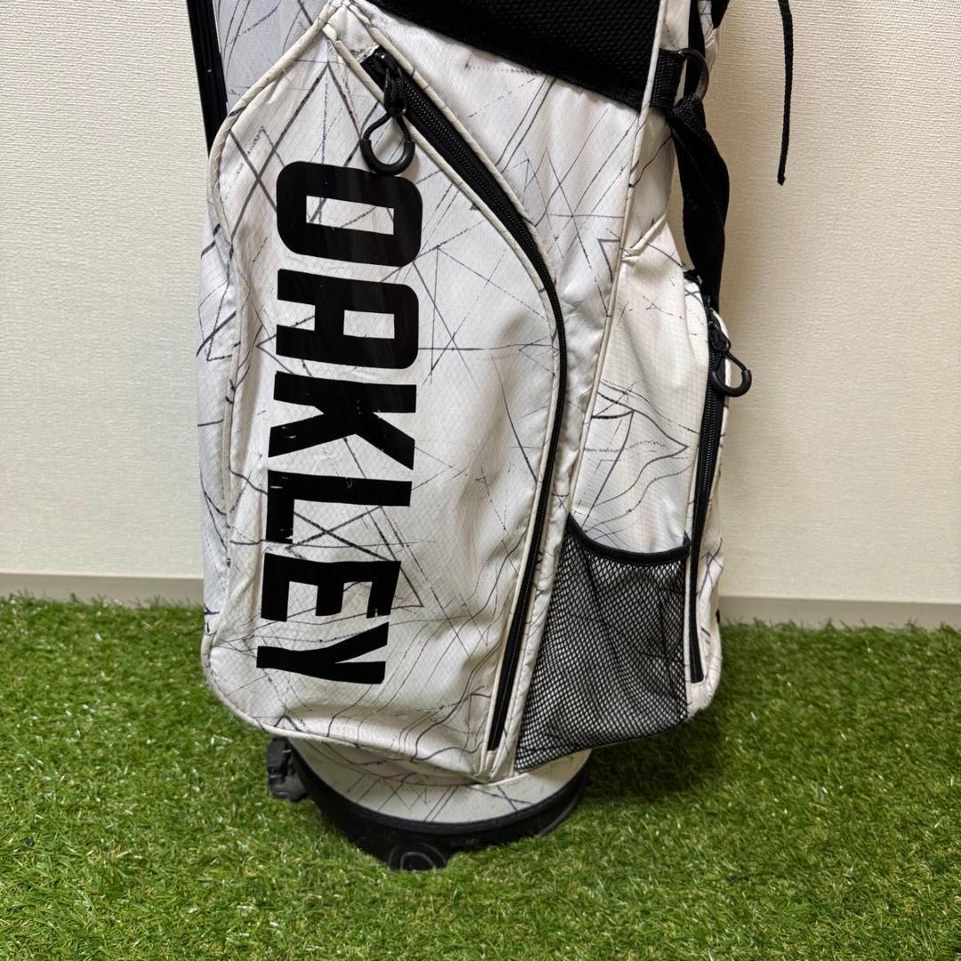 OAKLEY オークリー スタンド式 キャディバッグ ゴルフバック ホワイト