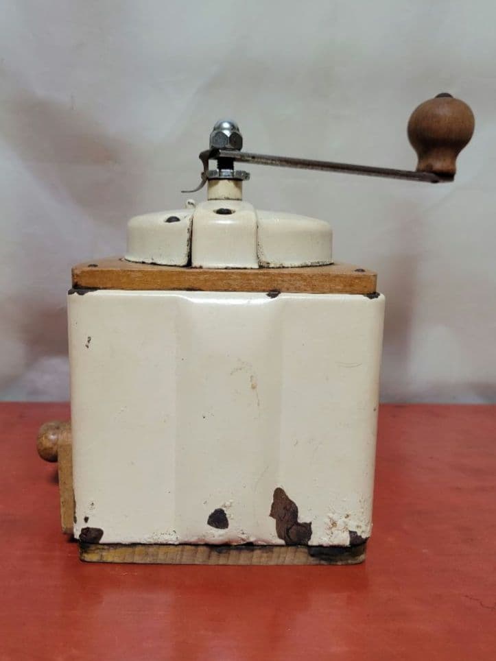 Peugeot 手挽きコーヒーミル アイボリー