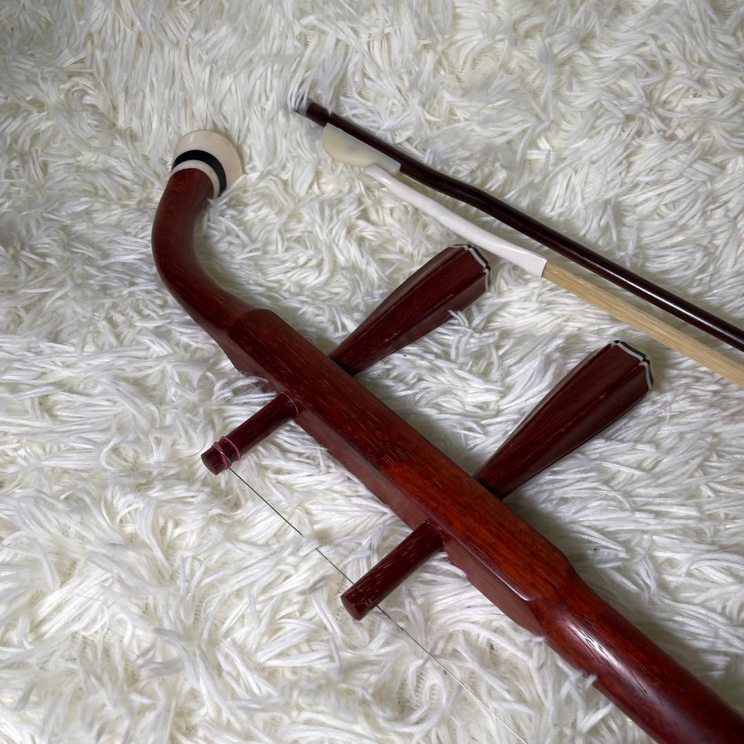 二胡弦楽器　付属品多数