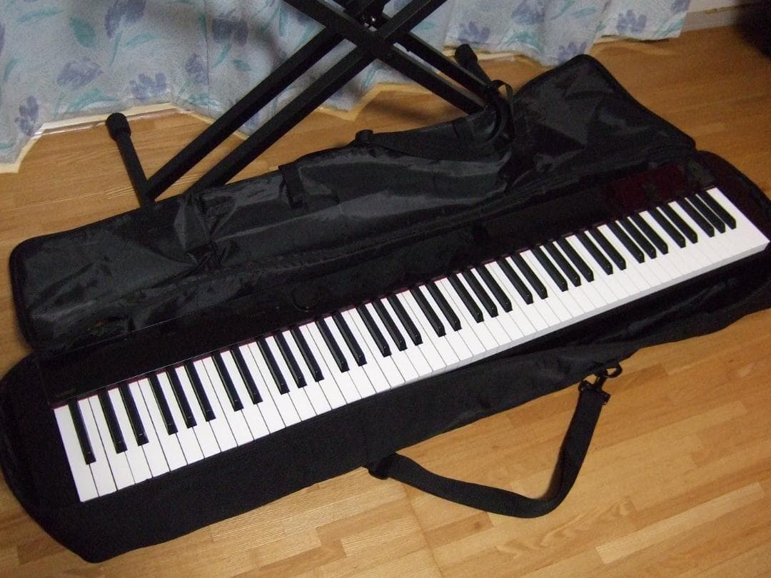 電子ピアノ CASIO Privia PX-S1000BK 88鍵 【送料込み】