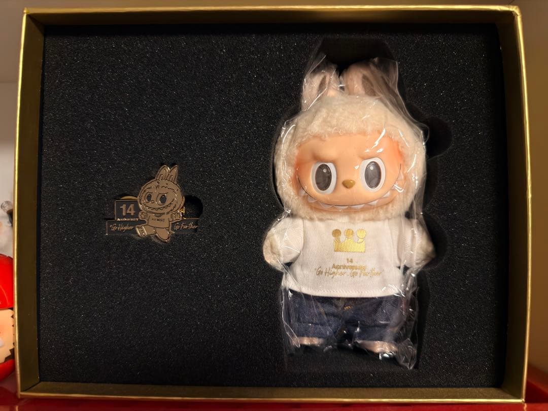 ［激レア］POPMART ギフトボックス ラブブLABUBU 14周年社員限定