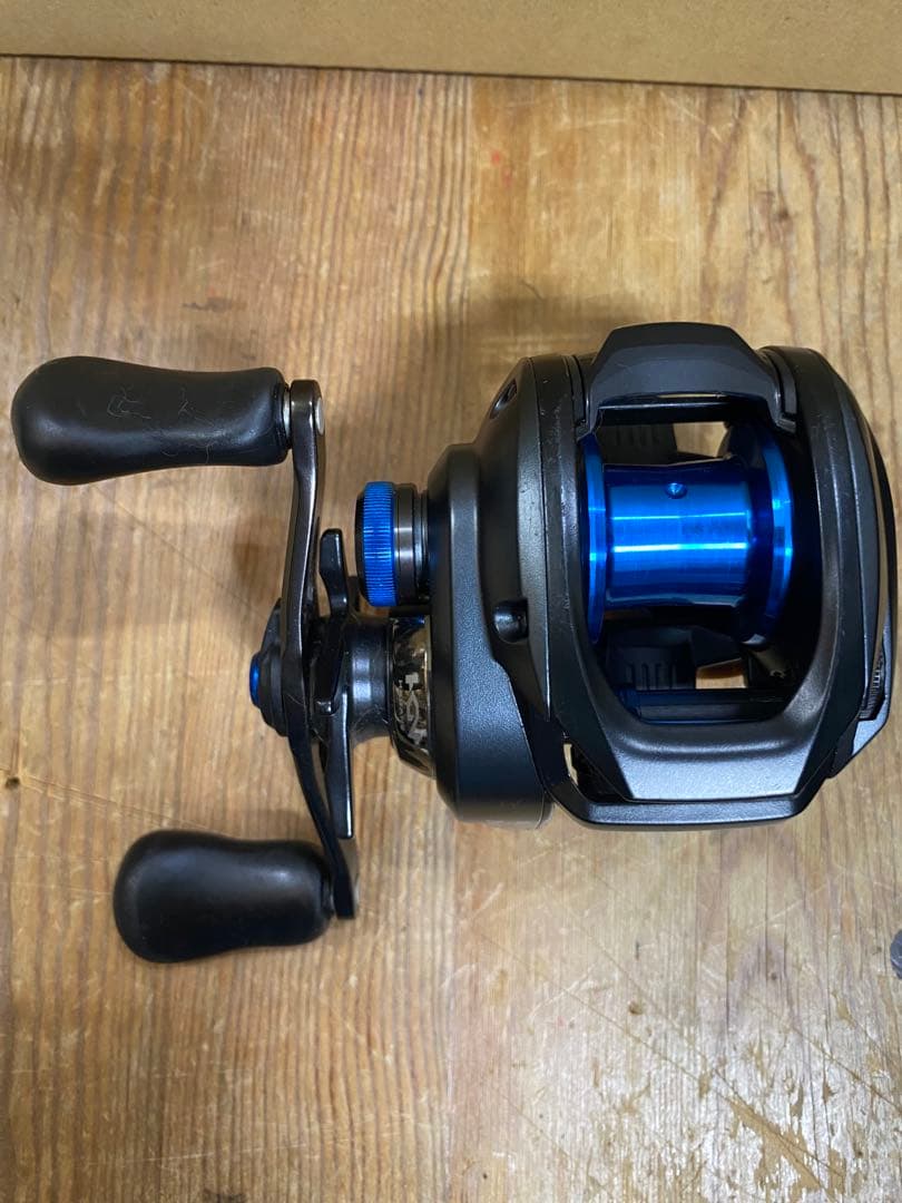 SHIMANO 20 SLX DC 70HG中古