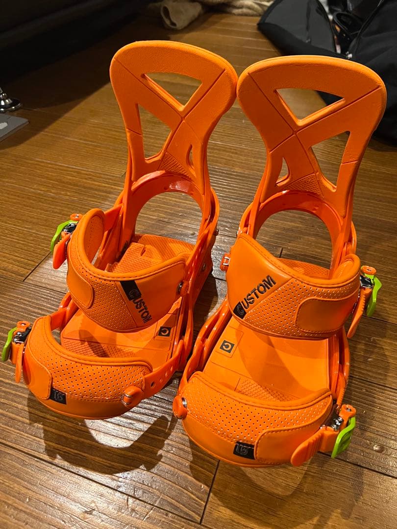 【訳あり】Burton CUSTOM ビンディング　M オレンジ