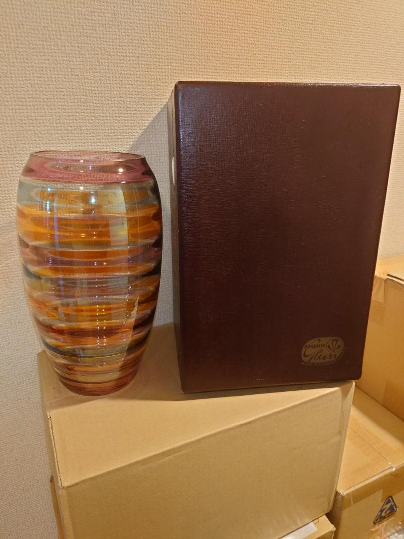 ボヘミア　グラス　レインボー　ボーダー柄　花瓶　チェコ製