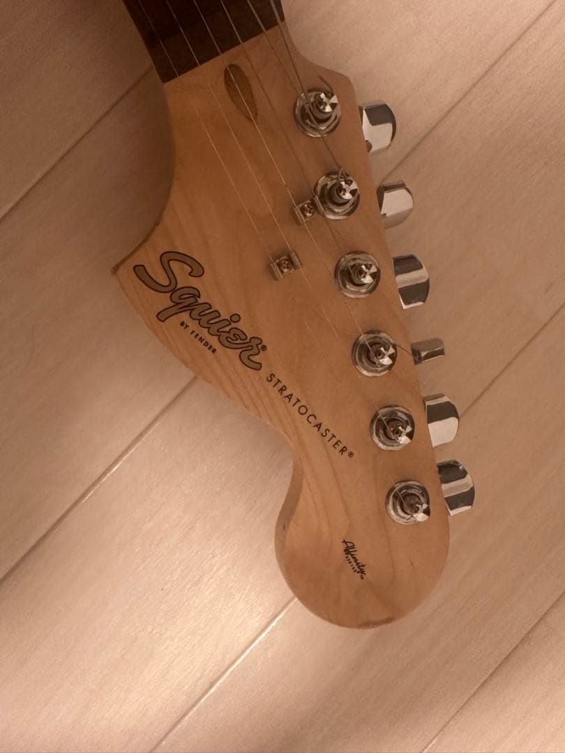 【中古】Squier Affinity Stratocaster