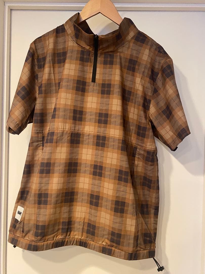 【新品未使用】NAAFY ゴルフウェアセット(ハーフジップシャツ＋ショートパンツ
