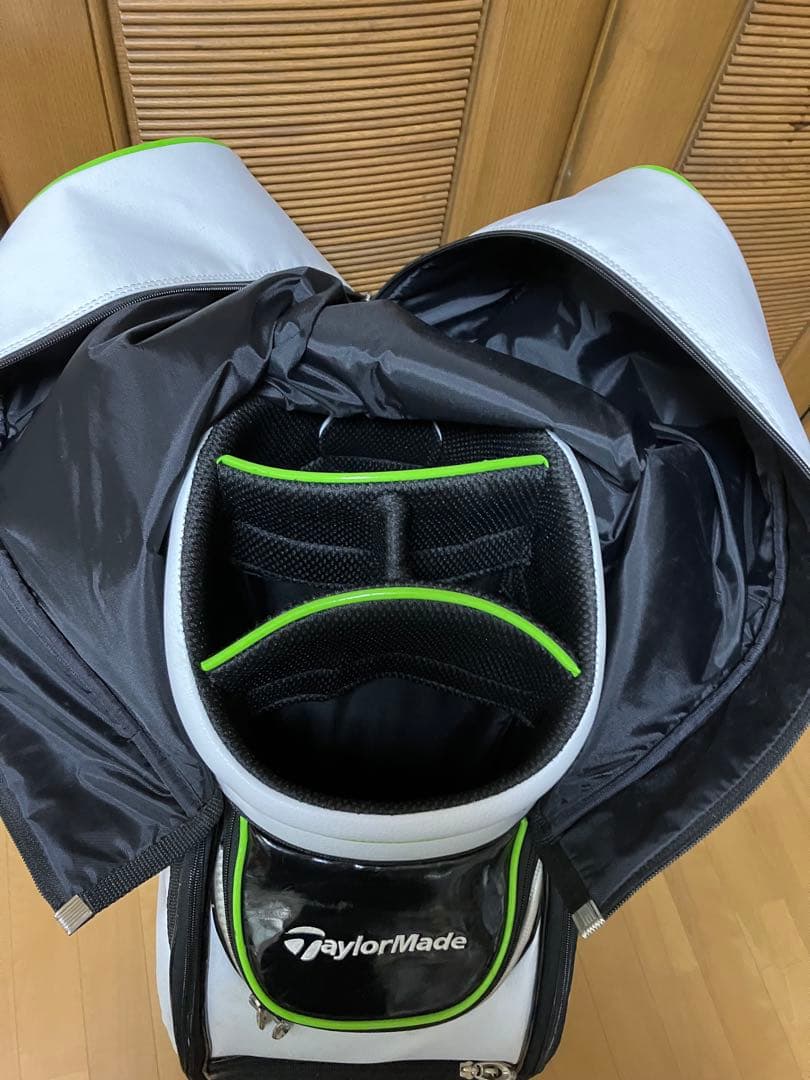 【美品】テイラーメイド　メンズキャディーバック