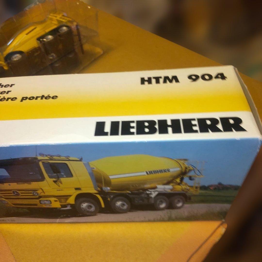 LIEBHERR HTM 904 トラックミキサー　　1/50