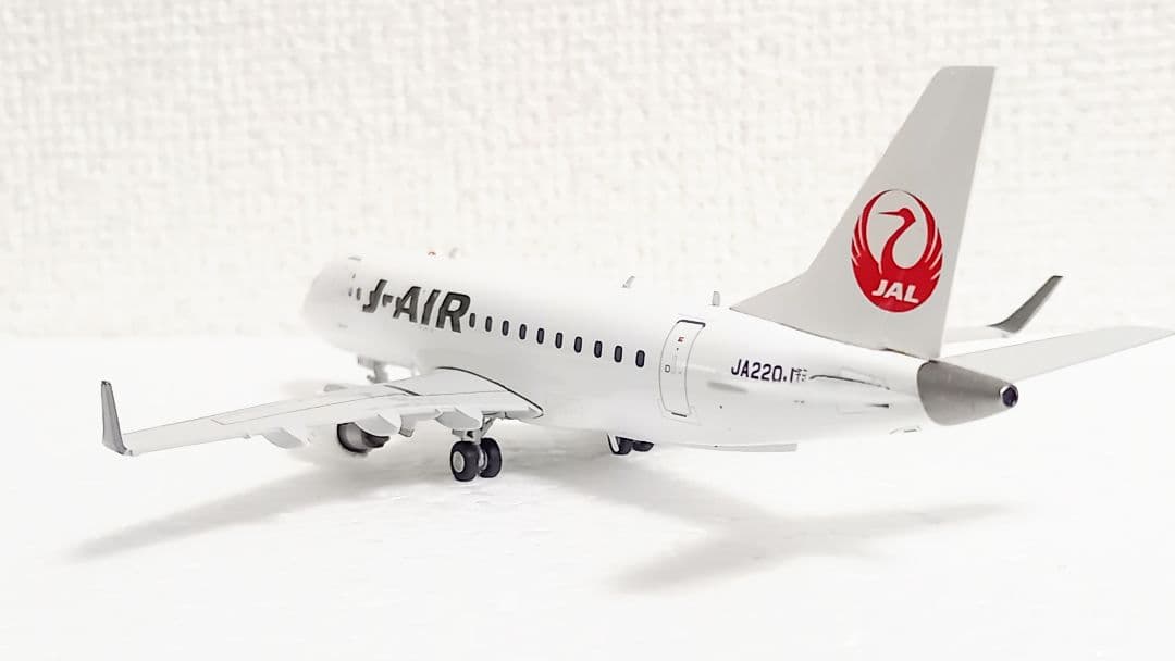 JCWings製 1/200 J-AIR EMBRAER E170 JA220J