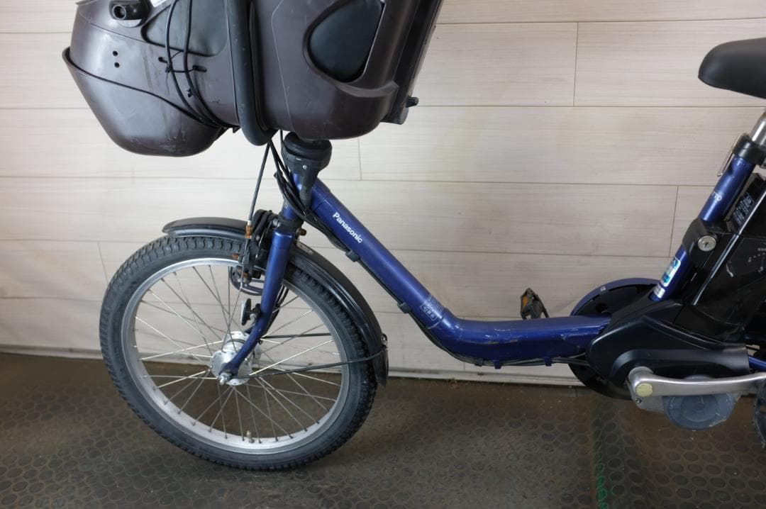 こ*ゅ様 パナソニック ギュット　　20インチ　3段　8.9Ah（5点灯）充電器