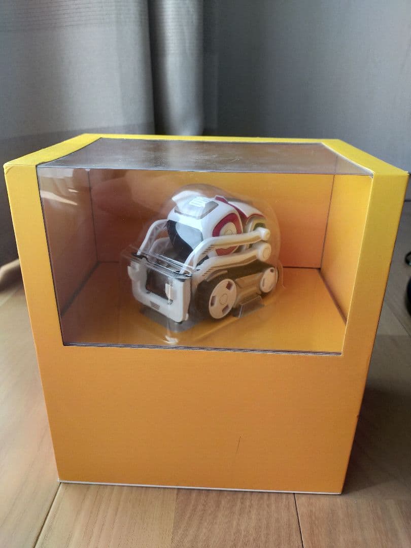 Cozmo ロボット型おもちゃ