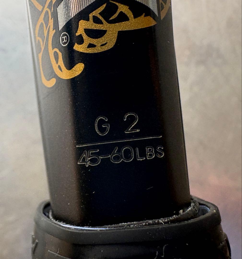 EZONE 100大坂なおみモデルグリップ2&Babolatのストリングス付き