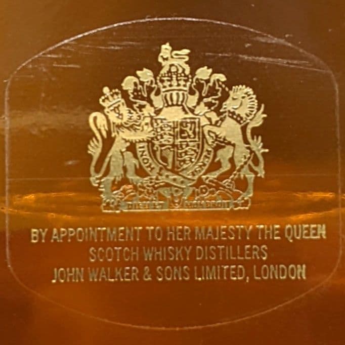 ジョニーウォーカー　黒ラベル12年　新・旧飲み比べ2本セット