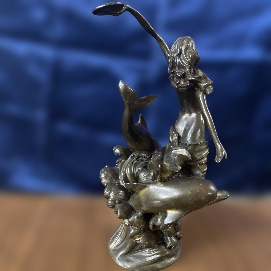 アールヌーボー風 ブロンズ女性とイルカ